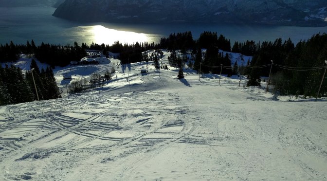 Skikarusell 2023: Strålande ver – strålande ungar!